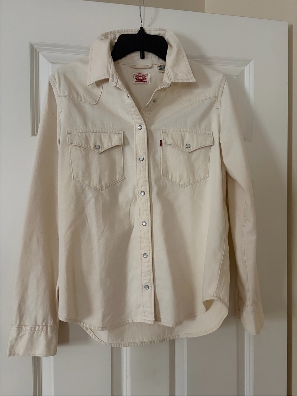 Levi's womens Cream Snap-Front Western Shirt